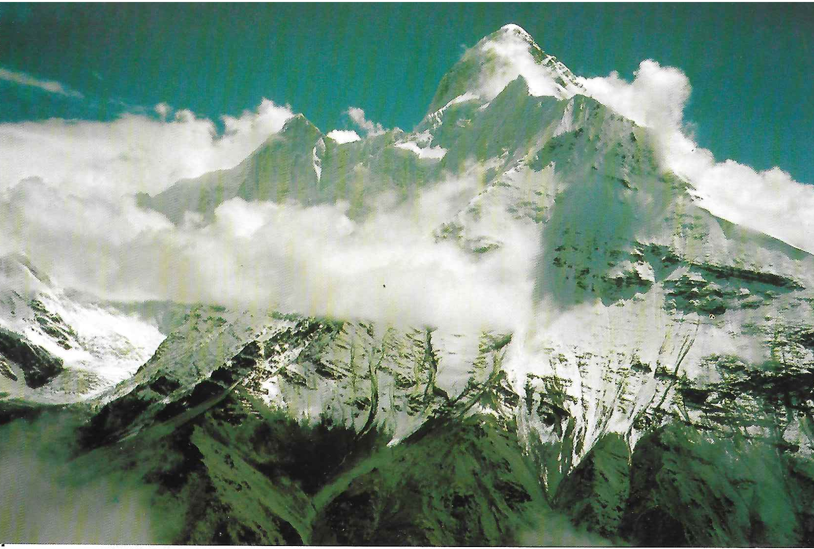 Nanda_Devi_from_within_the_Sanctuary.jpg